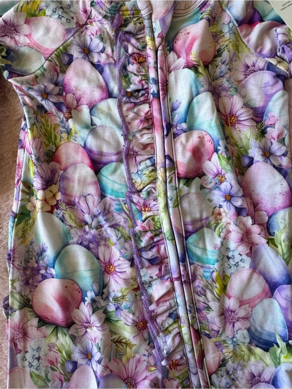 NWT Bums and Roses So Eggstra Ruffle Footie Size 6-9 months